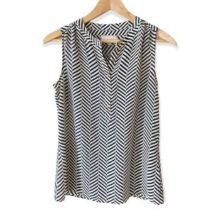 Banana Republic Sleeveless Blouse 100% Silk XS